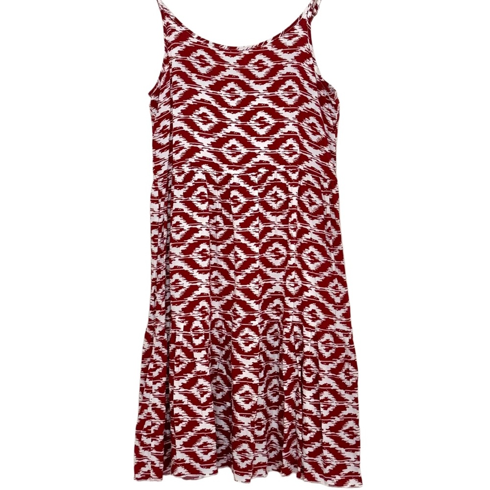 Women’s Summer Dress. Red and White Patterned. Lightweight- Excellent Condition!